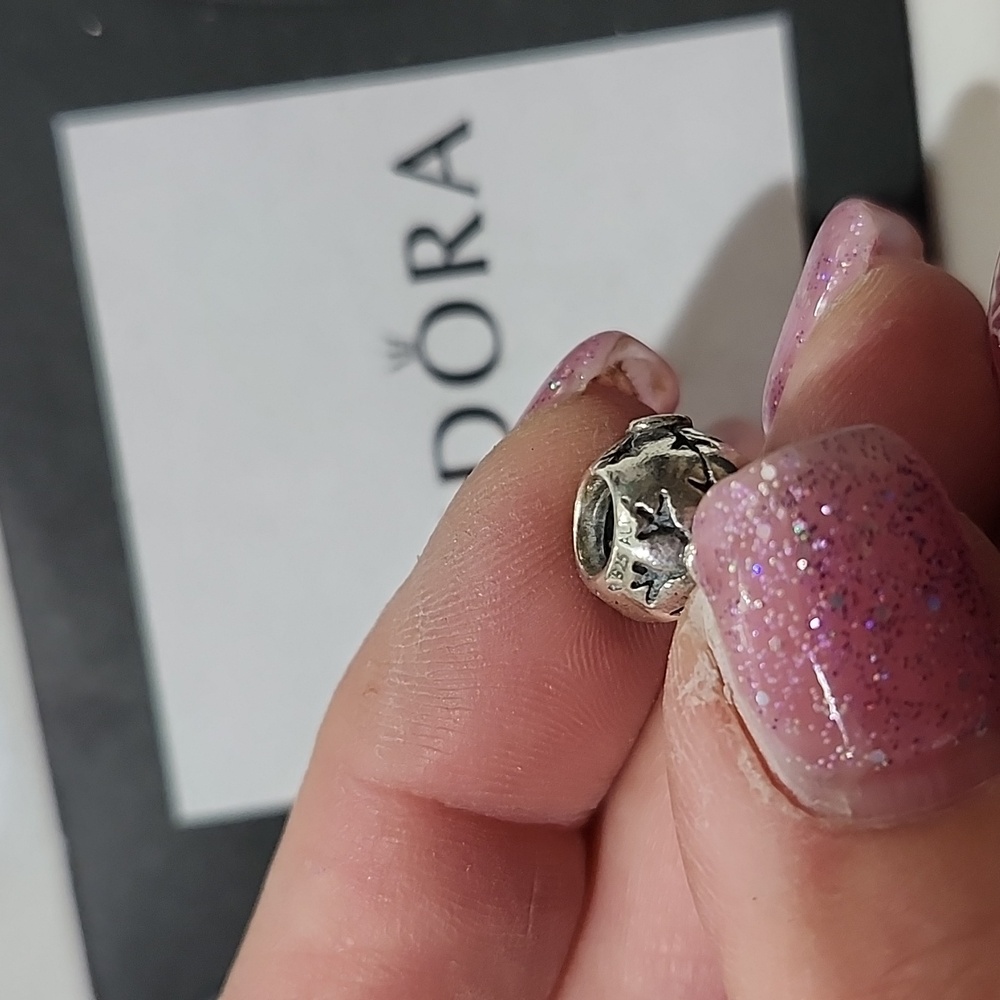 Pandora Sterling Silver Winter Charm Trio: Snowman, Present & Snowflake - Picture 5 of 5